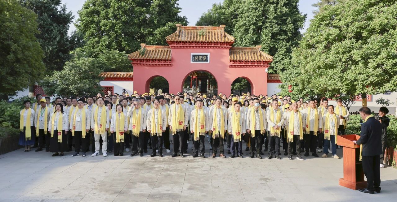 传承医圣之光 弘扬中医药文化——白云山小柴胡在南阳举行文化寻根活动